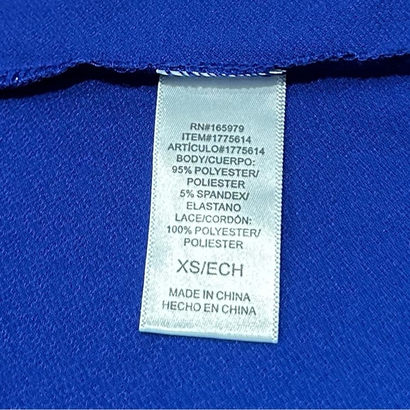 Cable & Gauge Ladies' Lace Trim Top - Picture 5 of 6